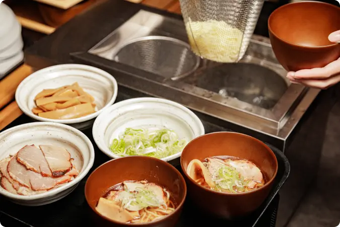 写真：朝食 高山ラーメン 