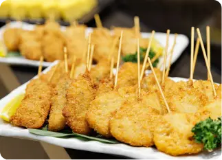 写真：大阪なんばの朝食の串カツ