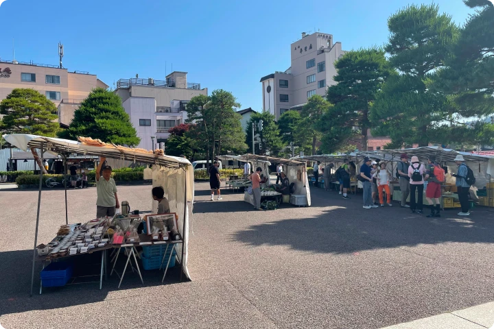 イメージ：陣屋朝市