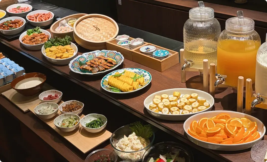 イメージ：朝食 全景